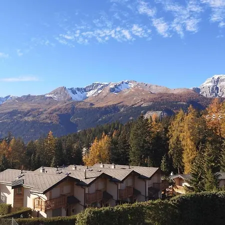 Studio Crans-Montana. Pool, Tennis, Sunny Balcony. *