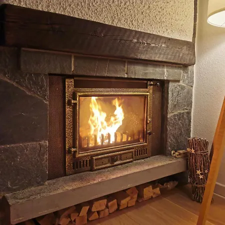 Studio Crans-Montana. Pool, Tennis, Sunny Balcony. Appartement *