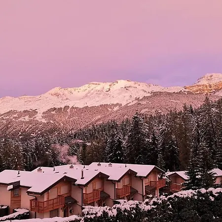 Studio Crans-Montana. Pool, Tennis, Sunny Balcony. Crans-Montana
