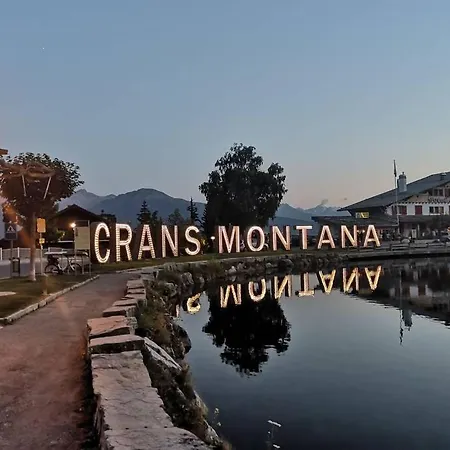 Appartement Studio Crans-Montana. Pool, Tennis, Sunny Balcony.