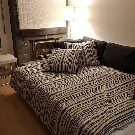 Appartement Studio Crans-Montana. Pool, Tennis, Sunny Balcony. Crans-Montana